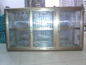 làm tủ nhôm kính tại tphcm