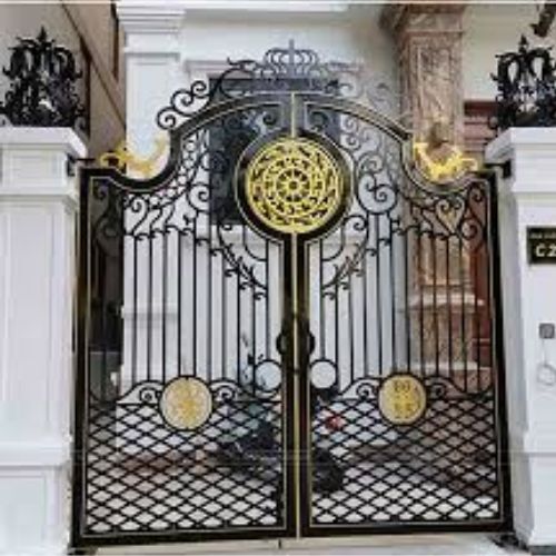 Thợ làm của sắt tại Biên Hoà